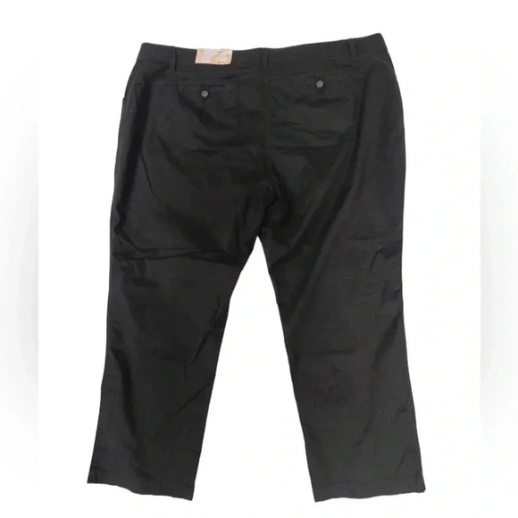 Penningtons Curvy Fit Black Straight Leg Stretchy Pants  Size 28 - Picture 2 of 10